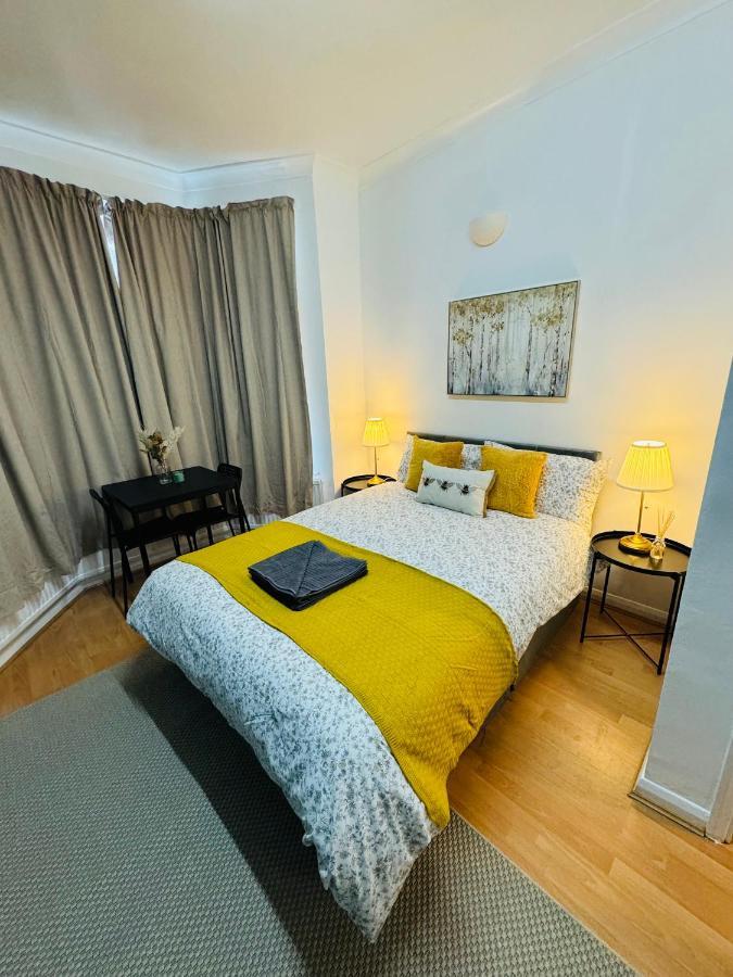 2 Bedrooms House Near Central Londres Extérieur photo